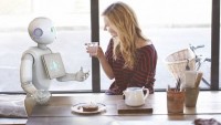 阿里旗下餐厅出现机器人服务员，业内人士预测未来机器人将日常化